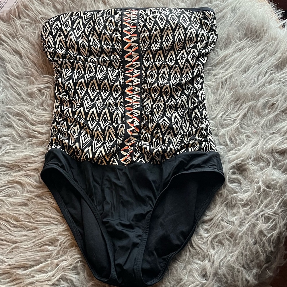 Jantzen strapless swimsuit size 8